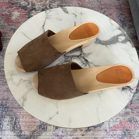 Bryr Jayne  Slides 39 - Picture 2 of 4